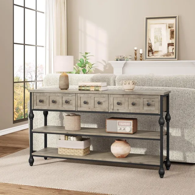 Triumpunpre 52,5" Farmhouse-consoletafel – Smalle haltafel met 3 niveaus, 3 lades en 2 open planken – Decoratief accent bij de bank voor de woonkamer, gang of hal – 134 × 73 × 30 cm – Grijs grils