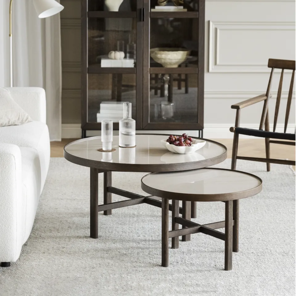 Rowico Home Marsden ronde houten salontafel bruin met beige keramieken tafelblad - Ø 90 cm, foto 5