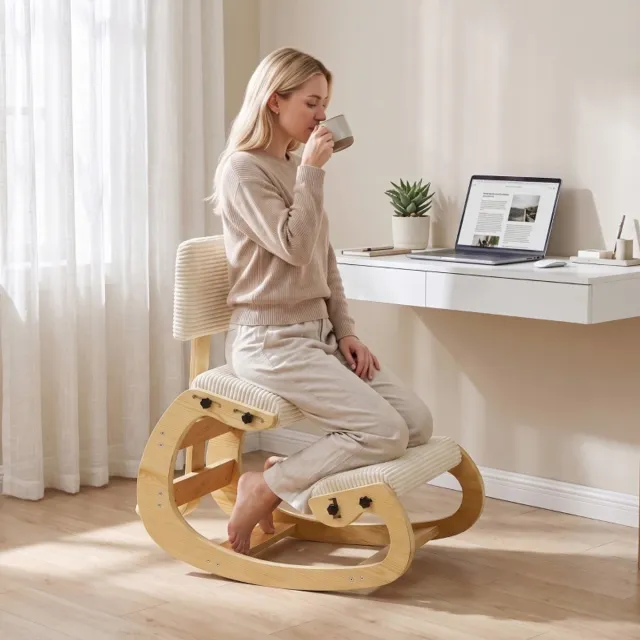 HAUSS SPOLE Ergonomische Kniestoel Met Rugleuning En Schommelbeweging Voor Thuis En Kantoor Comfortabel En Stabiel Van Ribstof Creme Wit