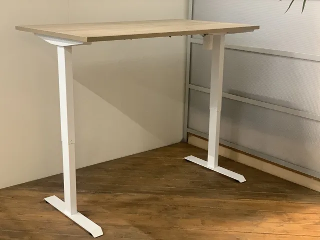 FERBOX - Kantoor & Design FB01 - elektrisch zit sta bureau met memory - wit onderstel - robson midden eiken blad - NU MET GRATIS USB OPLADER! - 180 x 80 - NIEUW