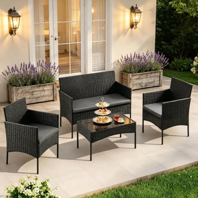 DESMIU Loungeset 4 Zits - 2 Zitsbank Met 2 Fauteuils en Tafel - Met Kussens - Voor Tuin, Terras en Balkon - Metaal, PE Rattan en Glas - Zwart