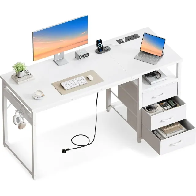 VILIMA Bureau - Bureau wit - Bureau met 3 laden - 120x48x75,5 cm - 2 stopcontacten en USB poorten - Groot werk oppervlak