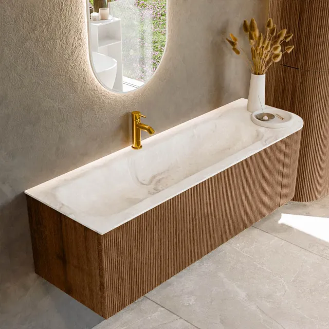 Mondiaz KURVE-DLUX 145 cm Onderkast Greeploos 1 Lade Met Deuren Walnut, Wastafel Solid Surface Links Frappe 1 Kraangat Zonder Spiegel (KRVBGL145R1L1D1KL-Wal/Fra)