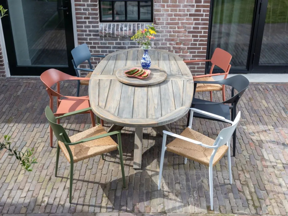 ROUGH Furniture ROUGH-Y Ellips dining tuintafel 200x110cm bruin, foto 4
