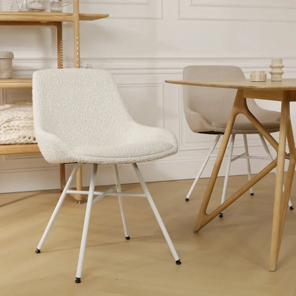 Nolon Noa-Isa eetkamerstoel bouclé beige - wit onderstel, foto 2