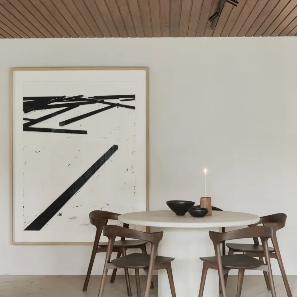 Ethnicraft Ronde Eettafel 'Elements' Microcement, 125cm, kleur Off White, foto 3