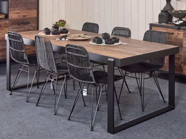 Mobistoxx KUTINA rechthoekige eettafel donker scheepshout
