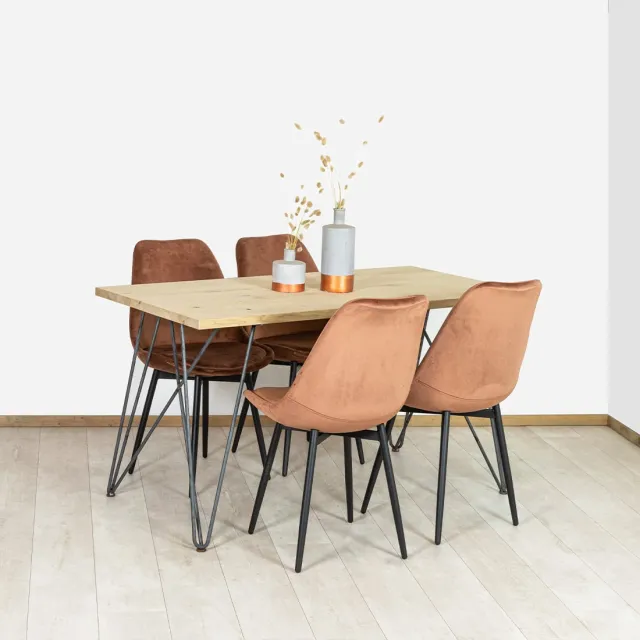 Eikenhouten tafel Norco met industriele poten
