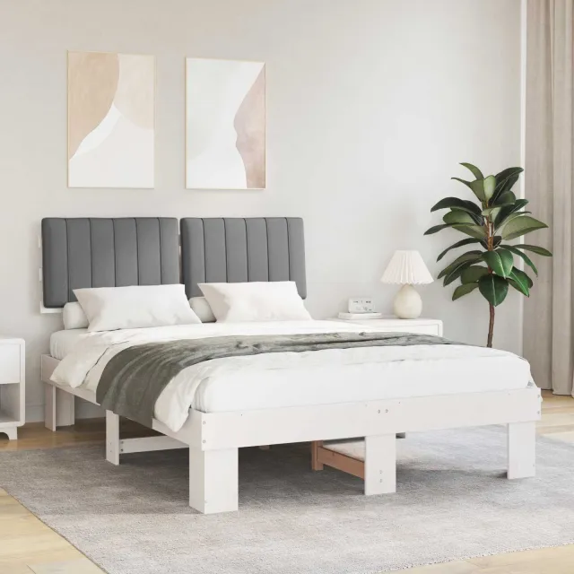 vidaXL Bedframe met Gevoerd Hoofdgedeelte Lichtgrijs 135 x 190 cm