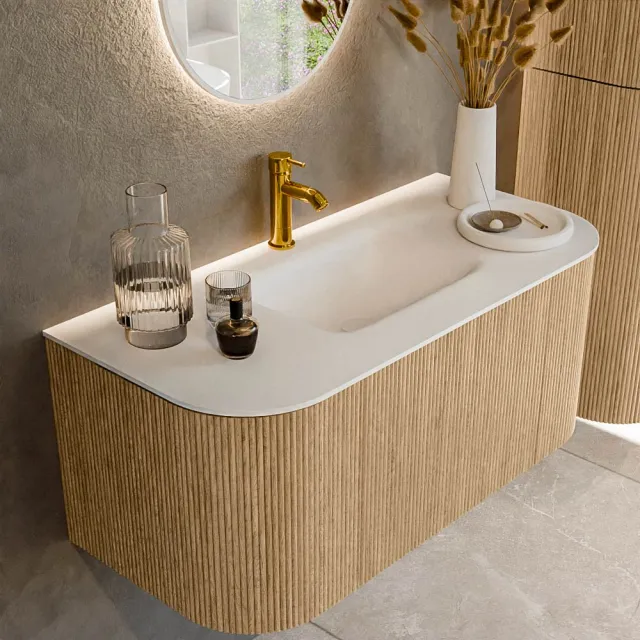 Mondiaz KURVE 100 cm Onderkast Greeploos 1 Lade Met Deuren Oak, Wastafel Solid Surface MIdden Talc 1 Kraangat Zonder Spiegel (KRVGRU100L+R1L2D1KM-Oak/Tal)