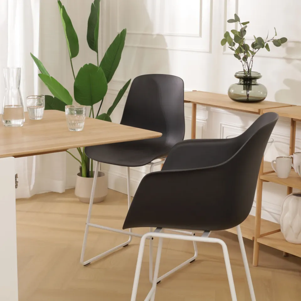 Nolon Nino-Puk barkruk zwart - wit onderstel - 75 cm, foto 4