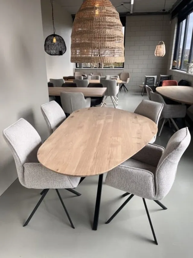 LOK Living Organische eiken tafel lichte kleur naturel