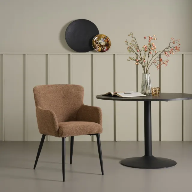 Woonexpress Eetkamerstoel Alba - Textiel / Metaal - Bruin / Zwart - 58x87x65 cm (BxHxD) - Kleur Hazel - Stoel Met Armleuning