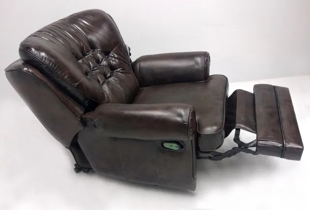Chesterfieldsite Chesterfield Relaxfauteuil "STING" - Elektrisch verstelbaar met opstahulp - leder Brown Bruin