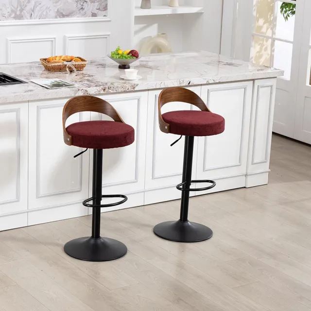 KOMHTOM BLACKCOLORS 360° draaibare barkruk met rugleuning van notenhout en zitkussen van stof, in hoogte verstelbaar. Geschikt voor keukens, eetkamers, bars en andere soortgelijke omgevingen. Wijnrood