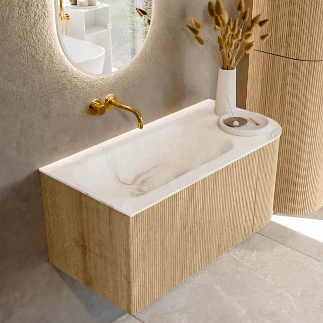 Mondiaz KURVE-DLUX 95 cm Onderkast Greeploos 1 Lade Met Deuren Oak, Wastafel Solid Surface Links Frappe 0 Kraangaten Zonder Spiegel (KRVBGS95R1L1D0KL-Oak/Fra)