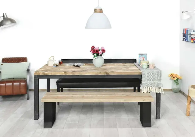 NordXL Steigerhouten tafel Aloy met industrieel onderstel