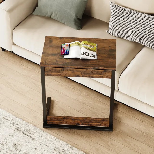 MODFU C-Vormige Bijzettafel - Inklapbaar - Verstelbare Voeten - Voor Woonkamer Of Slaapkamer - MDF En Metaal - Rustiek Bruin - 60 x 37 x 71 cm