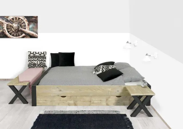NordXL Steigerhouten bed Mina met industrieel frame