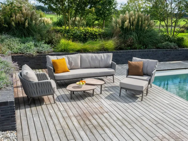 4 Seasons Outdoor Cannes loungeset groot met Monroe koffietafels 4 Seasons Outdoor Lichtgrijs