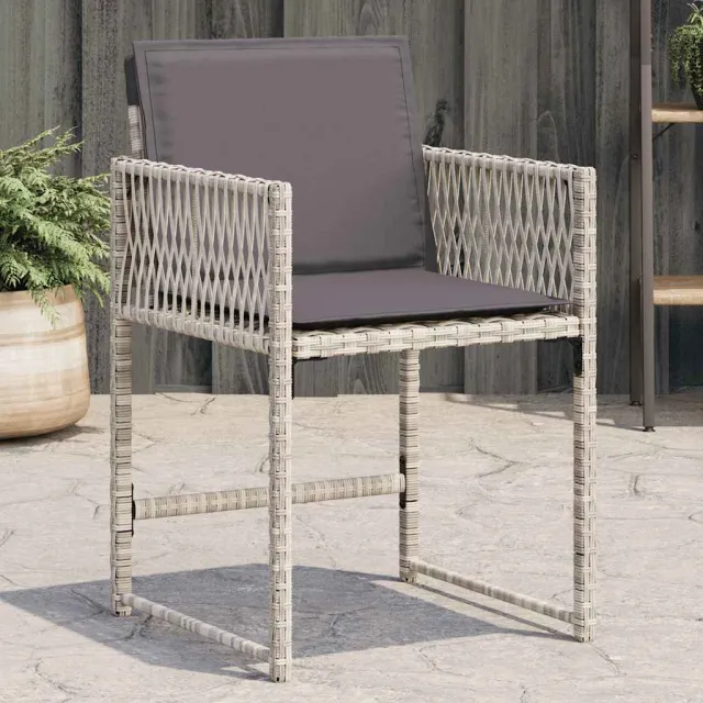 vidaXL Tuinstoelen 4 st met kussens poly rattan lichtgrijs