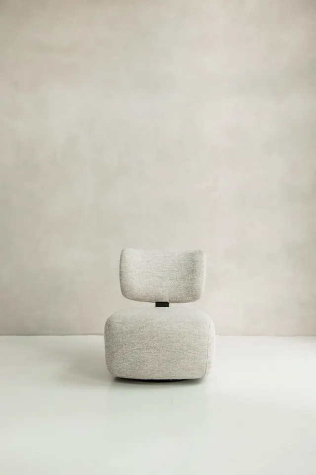 Skogen Kelby – Witte draaifauteuil Creme / Wit