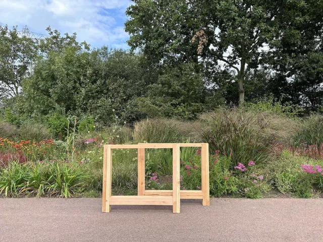 Douglashouten H poten smal tafel