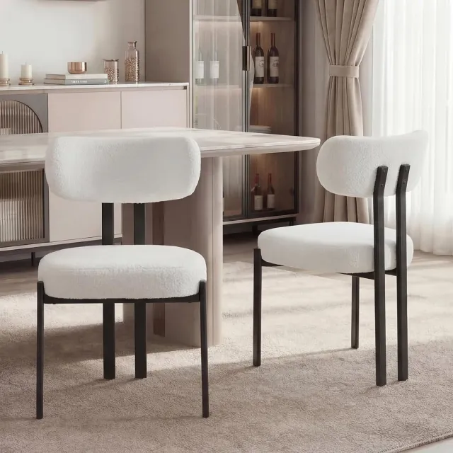 BonBonVibes Set van 4 Eetkamerstoelen Wit – Zachte Gestoffeerde Stoelen met Metalen Poten – Armloze Eetstoelen voor Eetkamer, Keuken, Woonkamer, Restaurant & Slaapkamer wit zwart