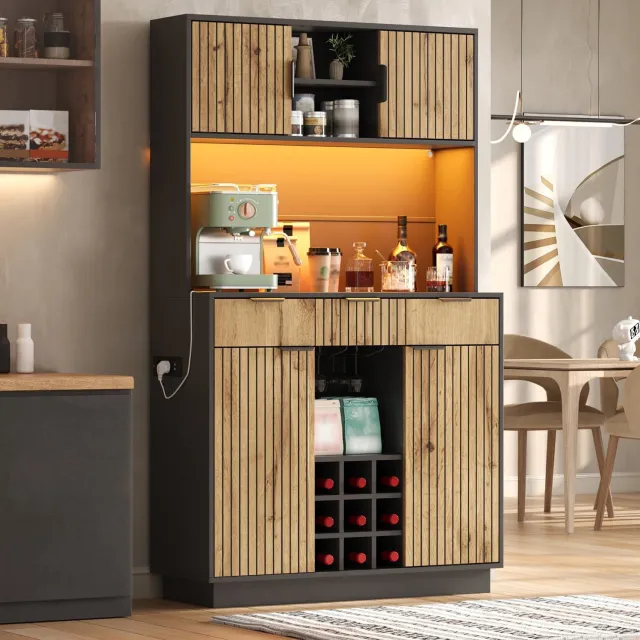 STILVORA Keukenkast - Verlichting En Stopcontacten - 3 Laden En Wijnrek Voor Keuken En Eetkamer - MDF - 105x40x180 Cm - Zwart En Naturel Zwart en naturel houtkleur