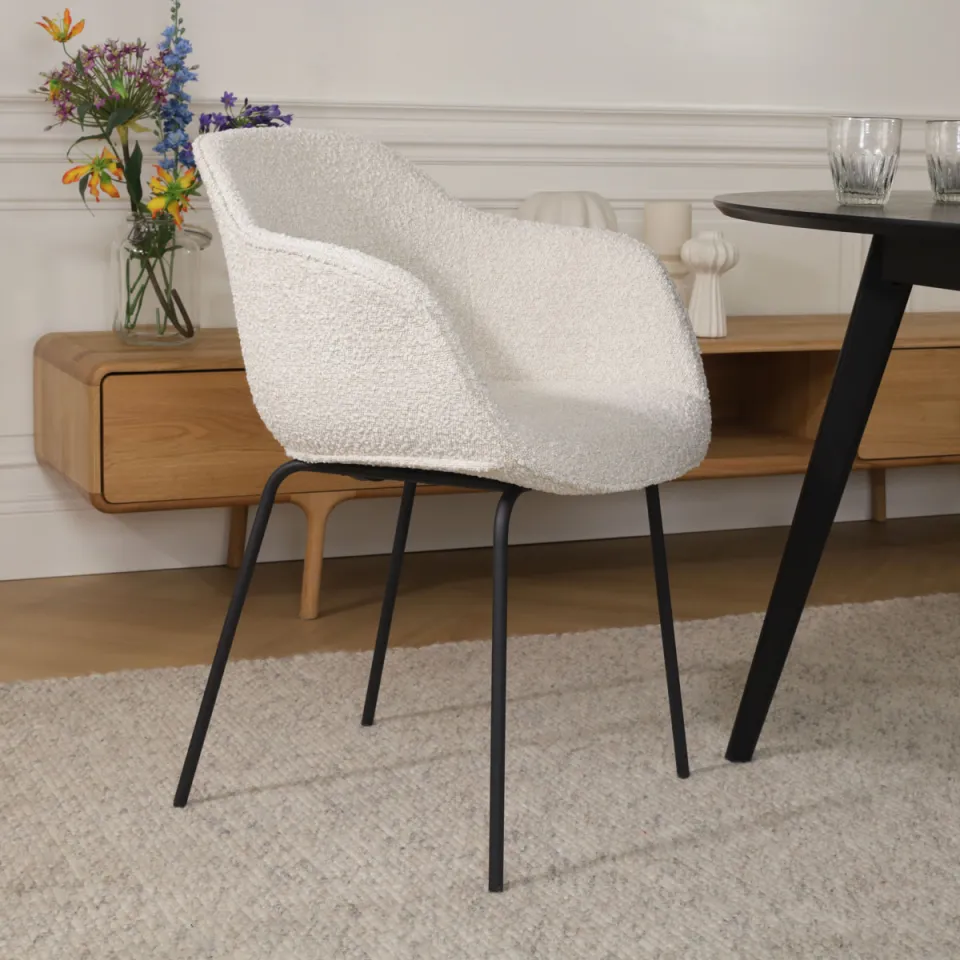 Nolon Nora-Mare eetkamerstoel bouclé beige - zwart onderstel, foto 3