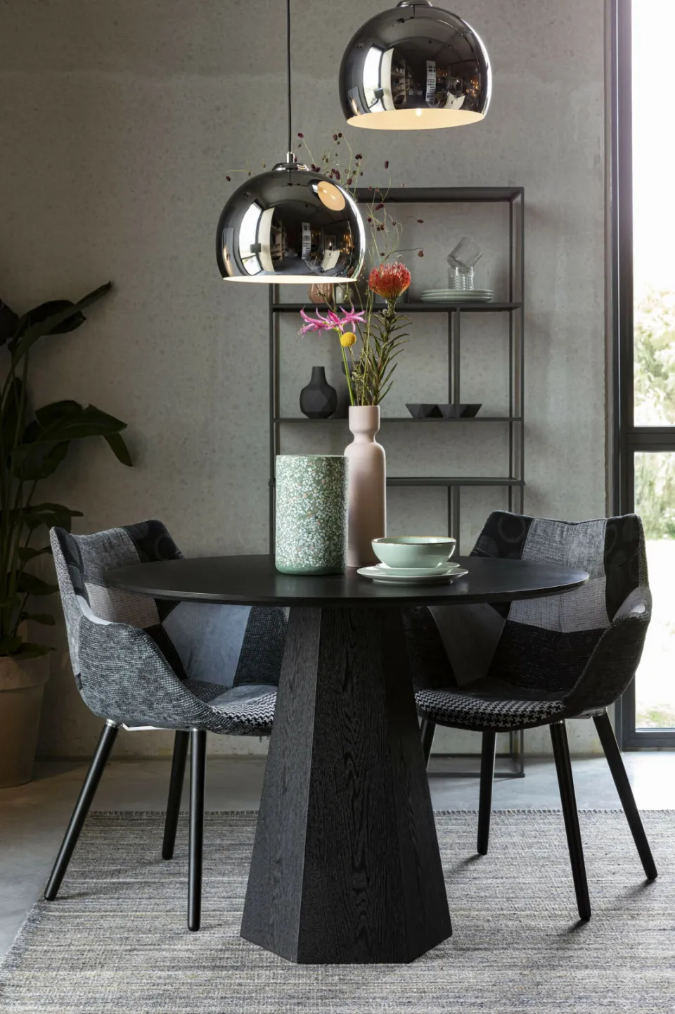 Zuiver Ronde Eettafel 'Pilar' Essenhout, 100cm, kleur Zwart, foto 8