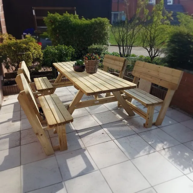 Rockwood® Picknicktafel Massief Grenen Easy Sit 2.40m met 4 rugleuningen inclusief montage op locatie Naturel