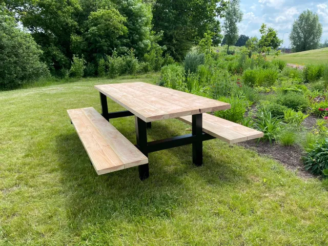 NordXL Douglashout picknicktafel Pekin met H poten