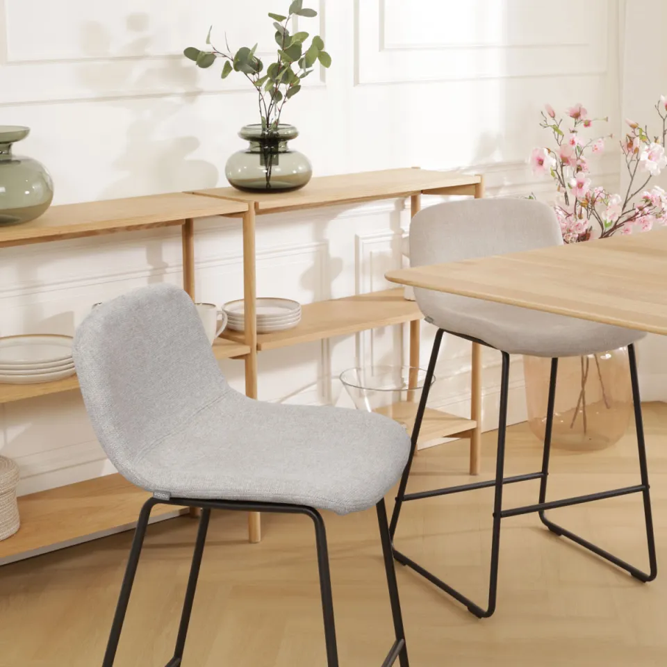 Nolon Nino-Mats barkruk lichtgrijs - zwart onderstel - 75 cm, foto 2