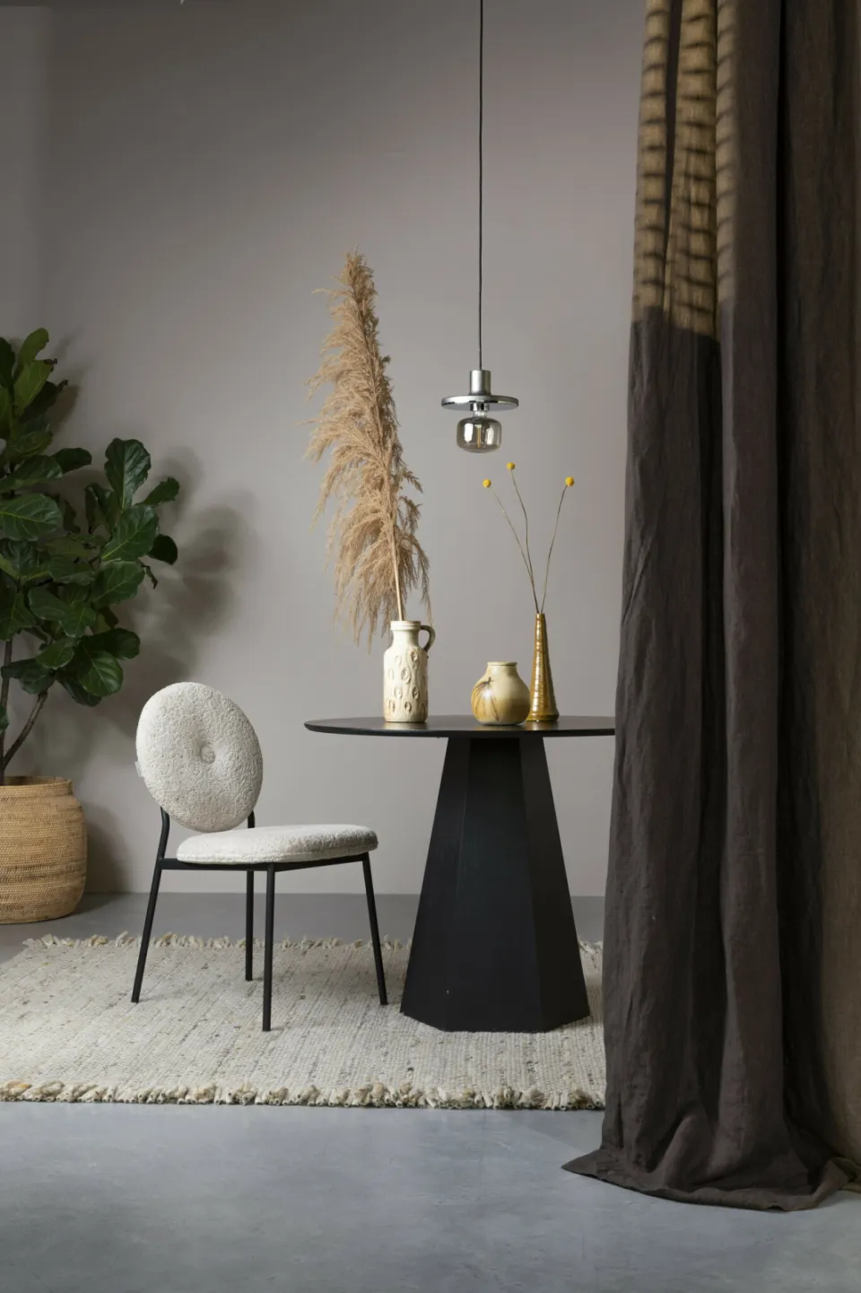 Zuiver Ronde Eettafel 'Pilar' Essenhout, 100cm, kleur Zwart, foto 7
