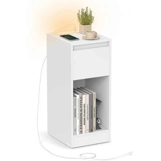 FurnStar Nachtkastje - Slank bijzettafeltje met LED-verlichting - USB-A & USB-C poort - 1 lade & open vak - Voor slaapkamer & woonkamer - 30 x 25 x 59,5 cm - Wolkenwit