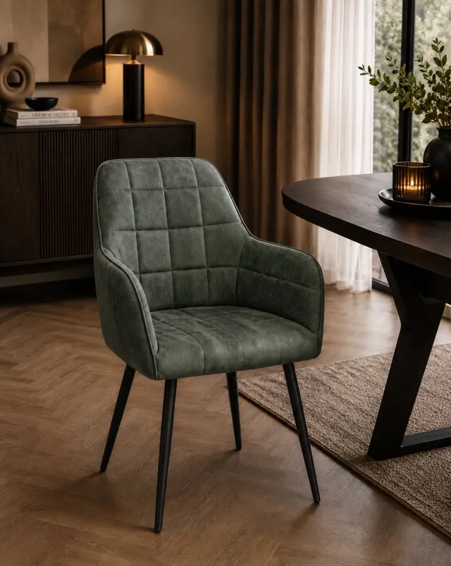 The Seats Eetkamerstoel Emma – Velvet Stof – Moss – Luxe Eetkamerstoel met Armleuningen – Comfortabele Zitting & Metalen Poten