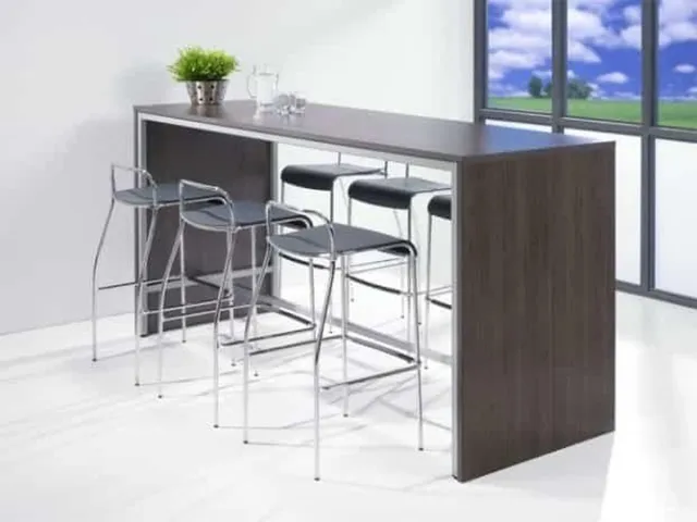 ABC Kantoormeubelen Hoge tafel: Statafel of bartafel breed 140CM diep 80CM bladkleur Antraciet eiken framekleur Aluminium (RAL9006) Aluminium (RAL9006)/Antraciet eiken