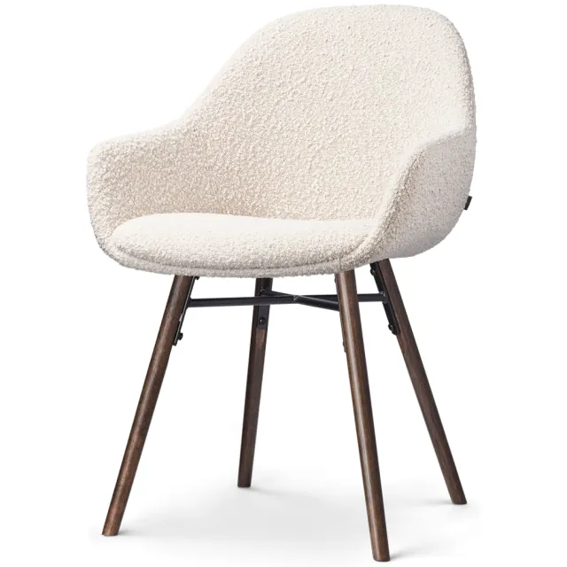 Nolon Nena-Mae eetkamerstoel bouclé beige - walnoot houten onderstel