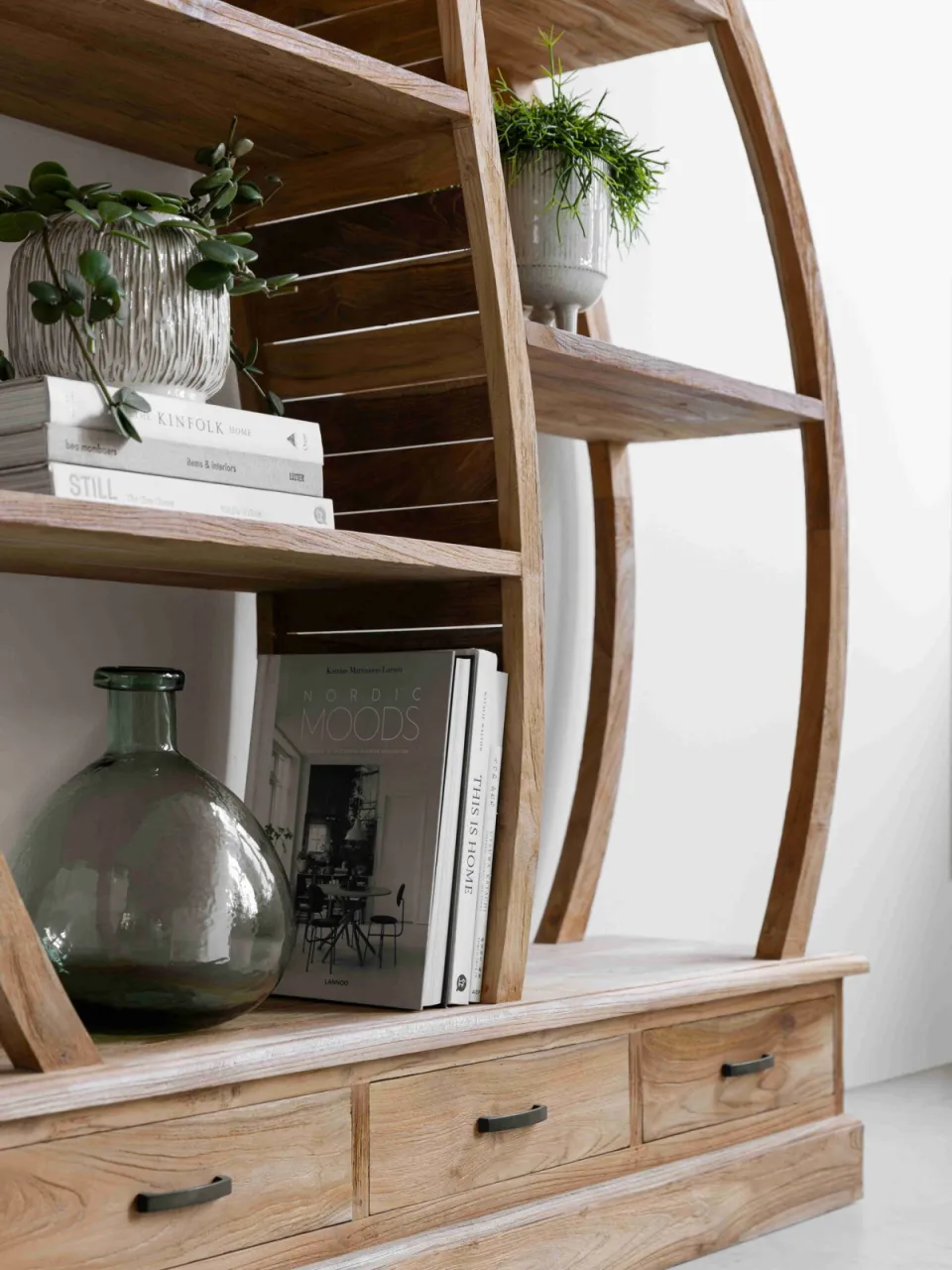 MUST Living Drop boekenkast teakhout, foto 6