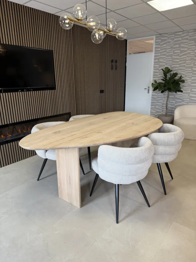 NordXL Eiken kiezelvormige tafel Amalia