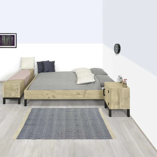 Steigerhouten bed Oakes met subtiel onderstel