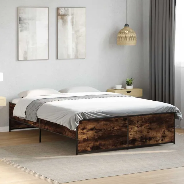 vidaXL Bedframe bewerkt hout metaal gerookt eikenkleurig 135x190 cm Bruin