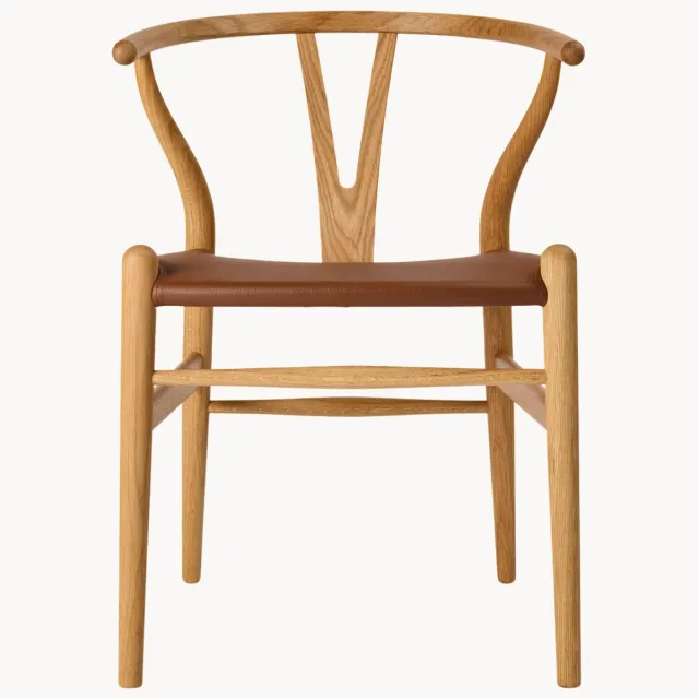 Carl Hansen & Søn Leren eetkamerstoel CH24P met armleuningen Bruin