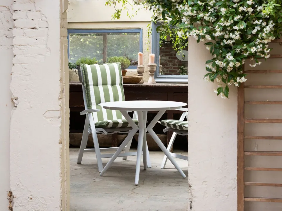 Manifesto Furniture Manifesto Sora dining tuintafel ø 90cm (h:75cm) wit, foto 4