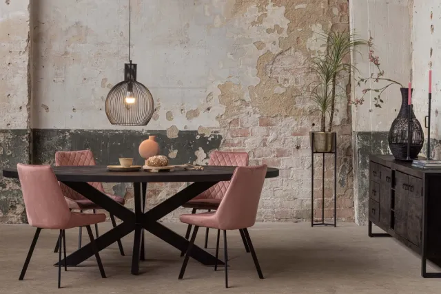 Mahom Mangohouten Eettafel Tulsa Black Ovaal 260×120 cm Mahom Industrieel - Dinertafel van Mangohout & Metaal - Industriële Eettafel Bruin