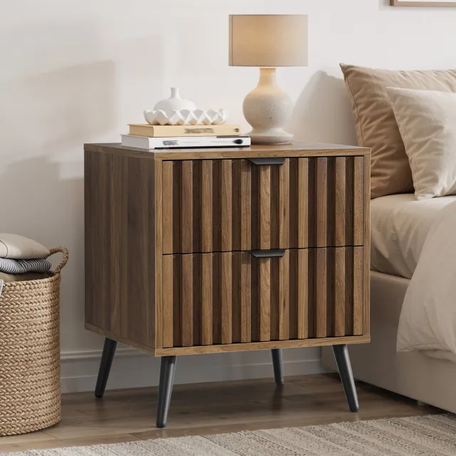 MEUNIQ Nachtkastje 45 x 40 x 53 cm met 2 lades en metalen poten – walnootkleurige MDF kast voor slaapkamer, woonkamer, hal of kinderkamer