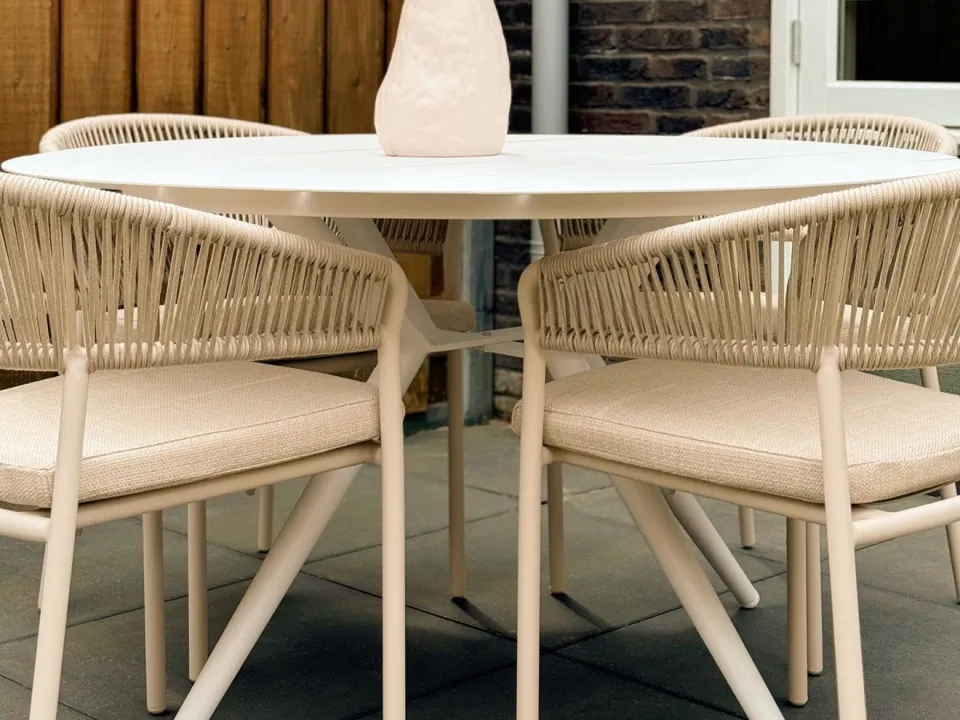 Manifesto Furniture Manifesto Sora dining tuintafel ø 127cm (h:75cm) wit, foto 3