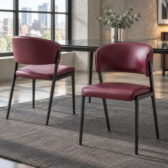 CHICFURN Eetkamerstoel - Gewatteerd - Metalen poten - Rood