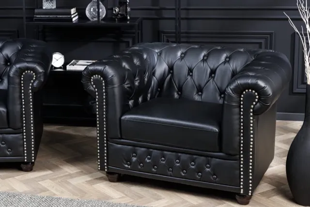 Invicta Interior Design fauteuil CHESTERFIELD 110cm matzwart knoopstiksel veerkern - 41448 Zie omschrijving